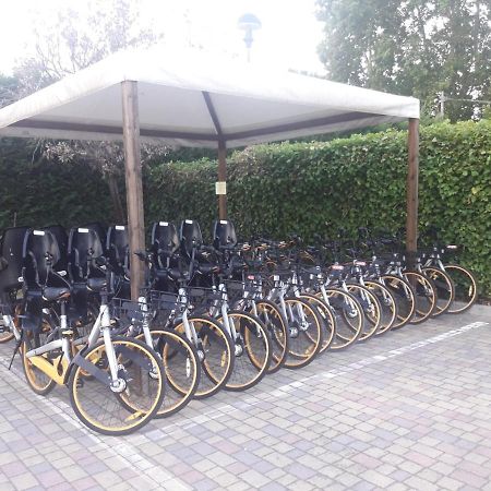 Koko Hotel Lido Di Savio Eksteriør billede