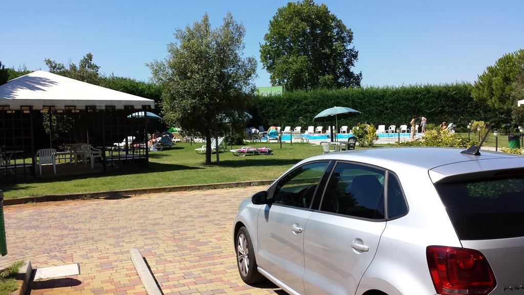 Koko Hotel Lido Di Savio Eksteriør billede