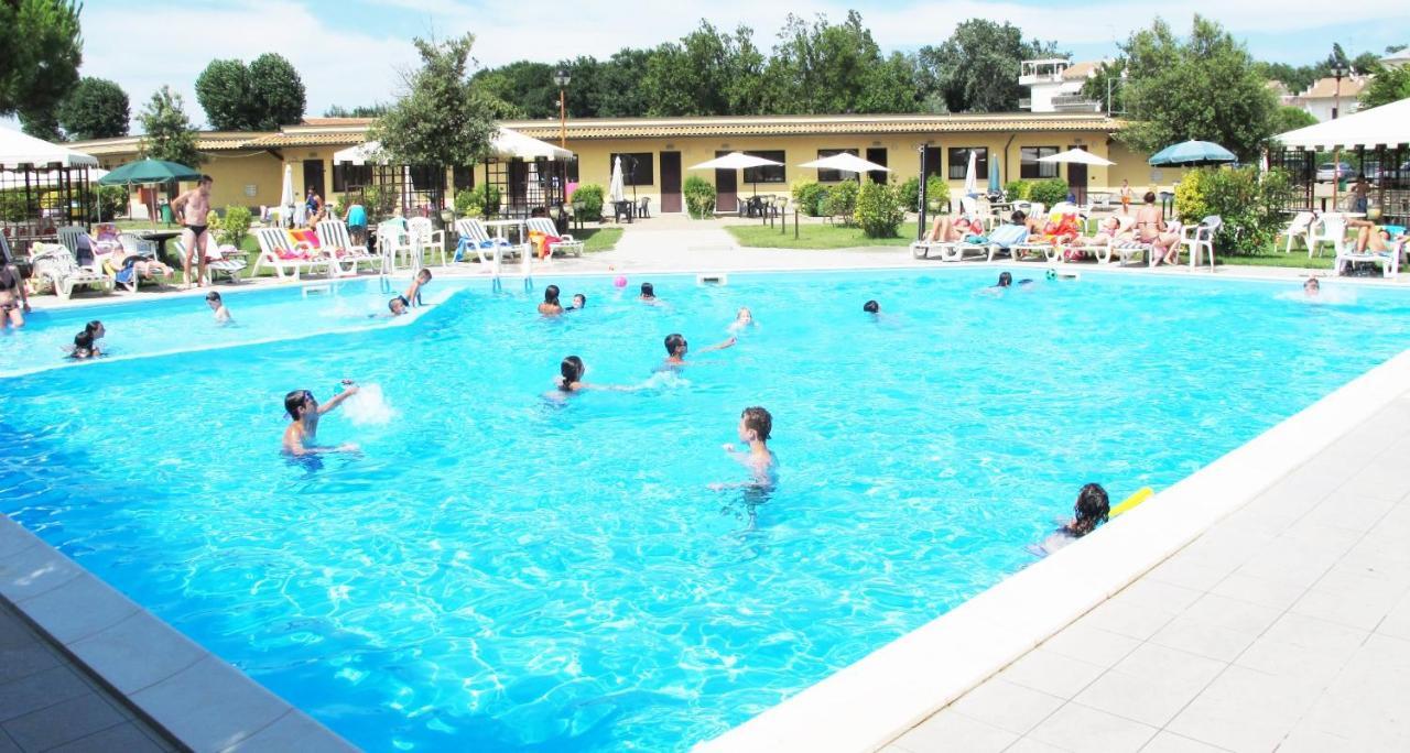Koko Hotel Lido Di Savio Eksteriør billede